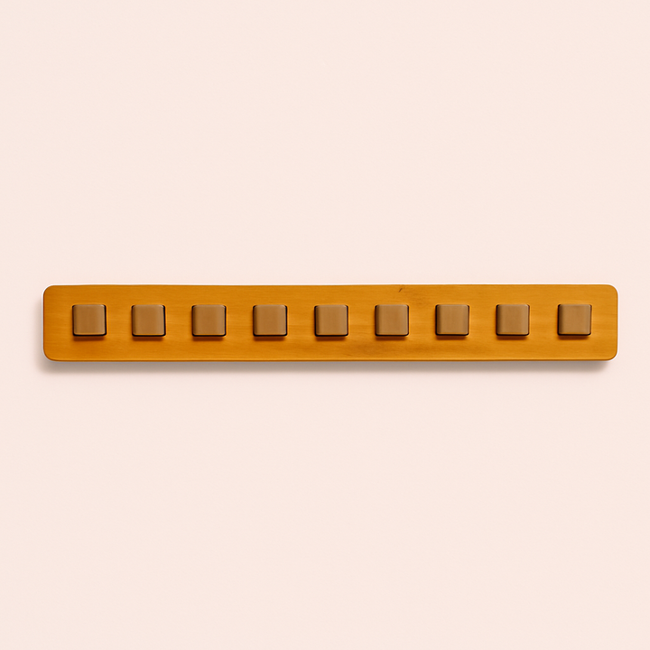 Enhanced main product image