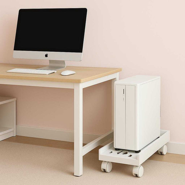 Computerholder på Hjul i Hvid og Sort - Elegant og Praktisk Design til Kontoret. A stylish home office setup features the computer holder on wheels conveniently nestled beside a minimalist desk, adding a touch of elegance while making cleaning effortless.