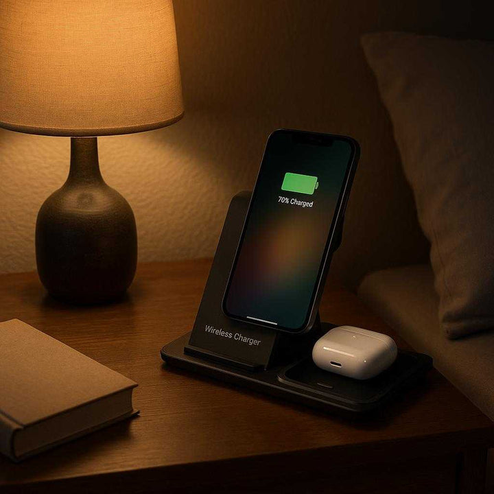 Innovativt Smart Home System med Avanceret Teknologi og Nem Integration til Fremtidens Hjem: A different realistic bedroom nightstand setup where the product is securely positioned on a modern bedside table, naturally placed next to a lamp and a book.