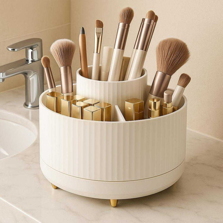 Makeup Organizer med 360° Rotation - Moderne og Funktionel Opbevaring til Kosmetik og Pensler - Tilgængelig i 5 Farver: A different realistic bathroom setting where the makeup organizer is securely positioned on a marble countertop, naturally placed next to a sink.