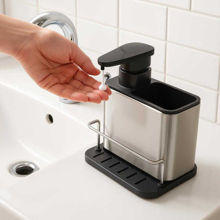 Sæbedispenser med Sensor - Moderne og Praktisk til Vægmontering i Sort og Sølv: A realistic bathroom setting where the soap dispenser is properly grounded on a sleek modern bathroom sink counter, being actively used by a person's hand to dispense soap.